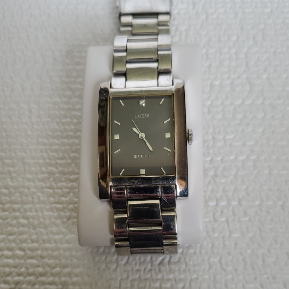 Guess Steel Men's Watch with Black Dial G95184G